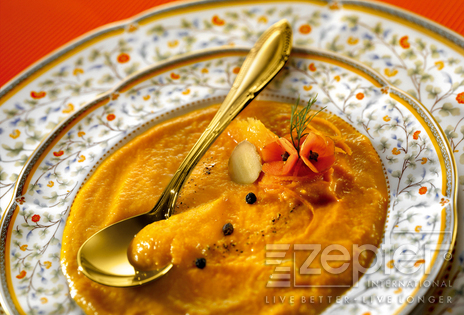 Harissa polévka s mrkví a pomerančem